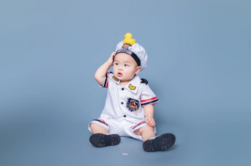 广州供卵包男孩怀孕初期突然胸不涨了